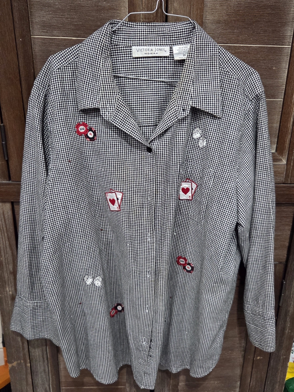 Victoria Jones Plus Size 1X Gambling Vegas Theme Black White Button Up